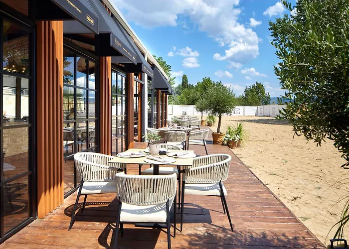 Nobel Ultra - Free Access 5*