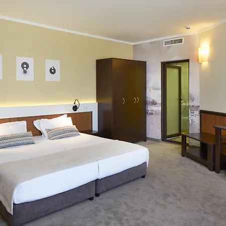 Szálloda Nobel Ultra - Free Access 5*