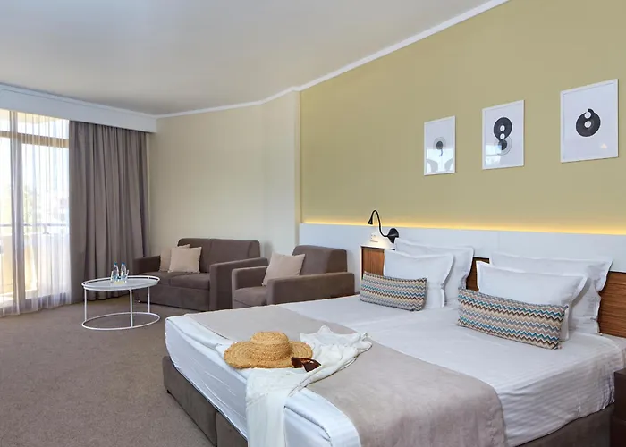 Hotel Nobel Ultra - Free Access